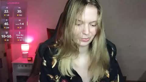 Snapshot of vivian_alison chatting on September 25, 5:33 pm vivian_alison online show from September 25, 5:33 pm