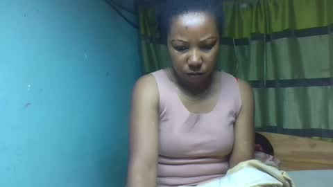 viviane0812 online show from October 26, 1:34 am