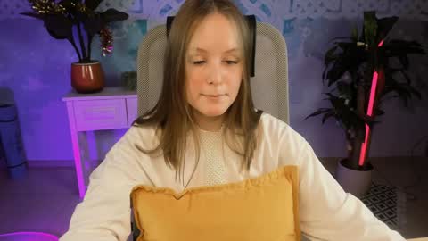 Vivien online show from January 8, 1:20 pm