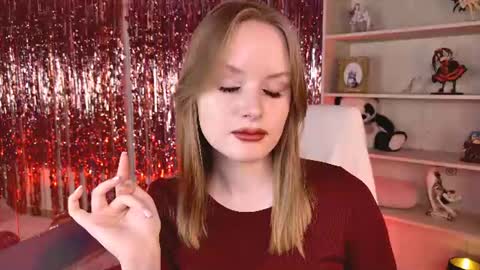 Vivien online show from June 26, 5:30 am