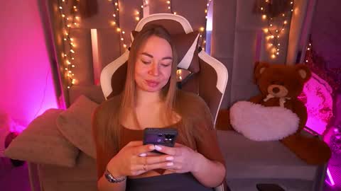 Ur Lady online show from March 15, 8:55 pm