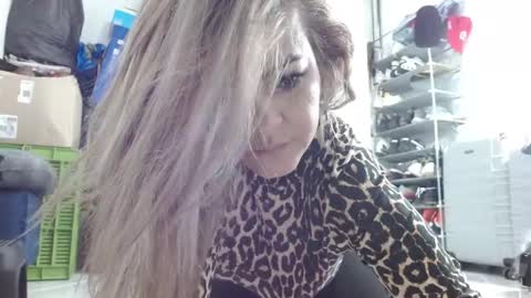 Venus online show from March 14, 12:00 am