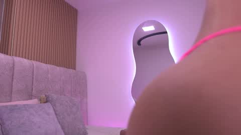 Violeta online show from March 25, 3:01 am