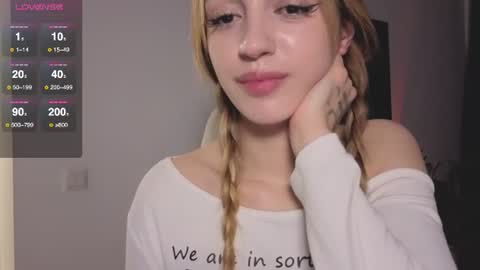 Alice  Before pvt write to me in PM  online show from July 15, 10:25 pm