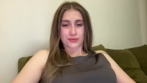 walkiria19 online show from June 3, 7:41 pm