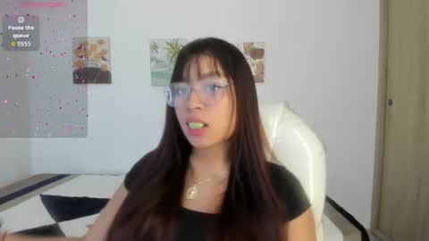 walton_abieca_ online show from August 1, 8:22 pm