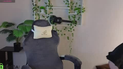 Wanda online show from December 20, 3:16 pm