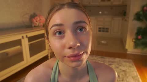 hello guys im Lilian online show from December 20, 3:21 am