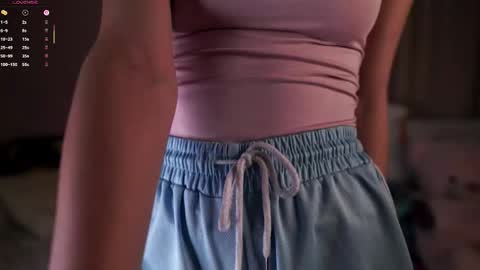 Betti online show from October 10, 11:15 am