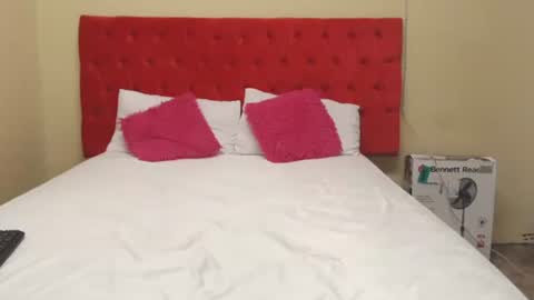 watermellon69 online show from February 21, 9:22 pm