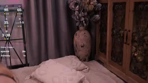 Lily online show from May 20, 4:59 pm