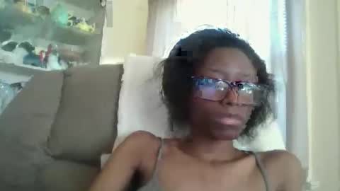 GoddessRush online show from April 14, 5:02 pm