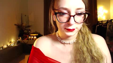 Liza online show from November 3, 8:24 pm