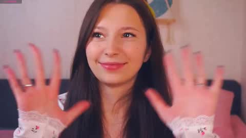 Nora online show from October 31, 7:07 pm