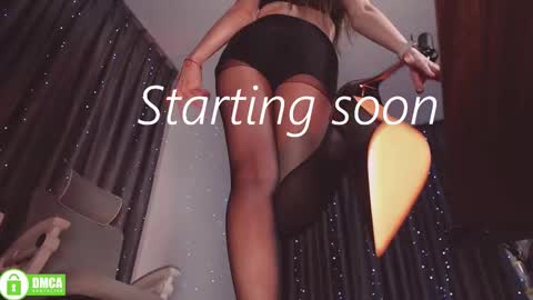 wendyemily online show from October 21, 4:38 am