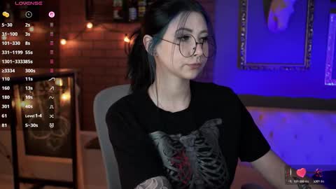 little girl who is always rightLisa online show from November 29, 1:31 am