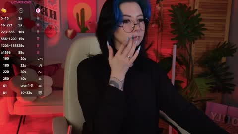 little girl who is always rightLisa online show from April 1, 1:28 am