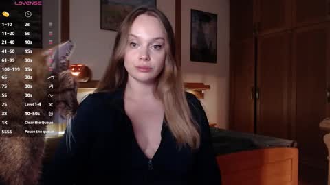 Lana online show from October 15, 6:21 pm