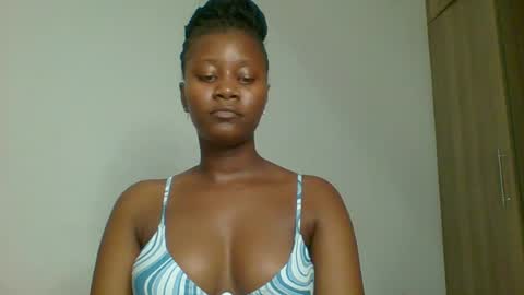 wet_pussieyy online show from July 7, 2:53 pm