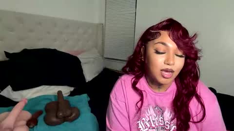 SheSquirts online show from December 21, 12:59 am