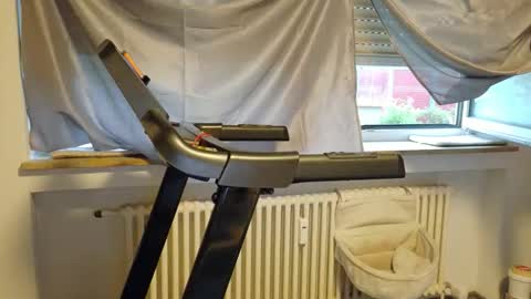 Wetgerman online show from April 10, 7:25 am