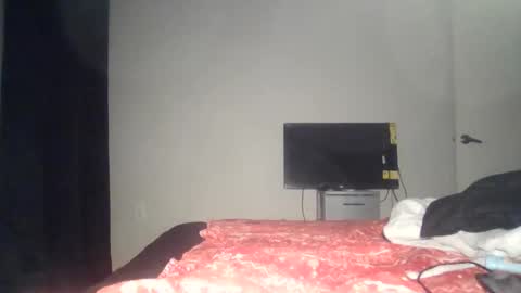 Snapshot of wetkyliecreams chatting on January 7, 1:06 am Kylie online show from January 7, 1:06 am