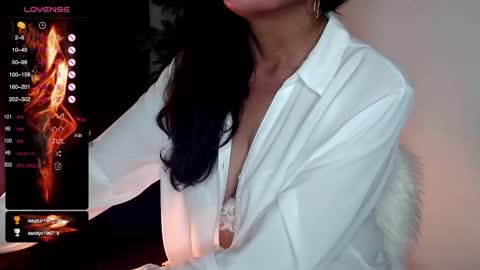 Mel online show from December 4, 8:05 am