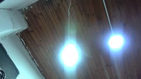 Snapshot of white_sexy_ chatting on October 12, 12:51 pm white_sexy_ online show from October 12, 12:51 pm