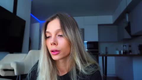 Kate  online show from September 13, 10:23 am