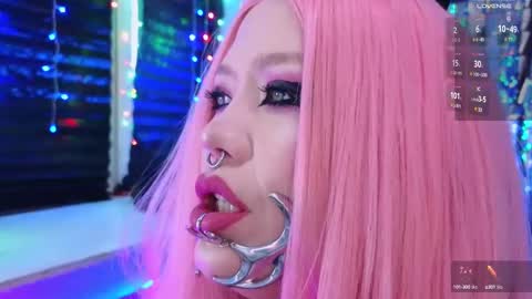 Laura  online show from March 12, 5:02 am