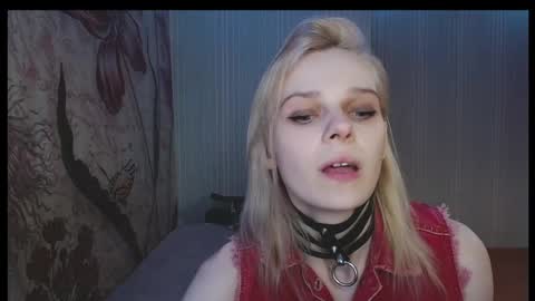 Snapshot of wicky_hey chatting on February 28, 7:14 pm Victoria online show from February 28, 7:14 pm