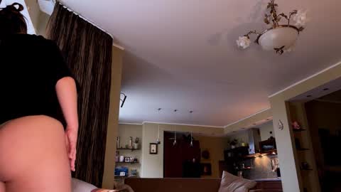 VI online show from October 21, 12:20 pm