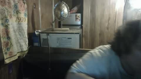 wigper online show from March 21, 5:01 am