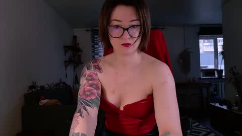 wild_peony online show from December 28, 11:41 am