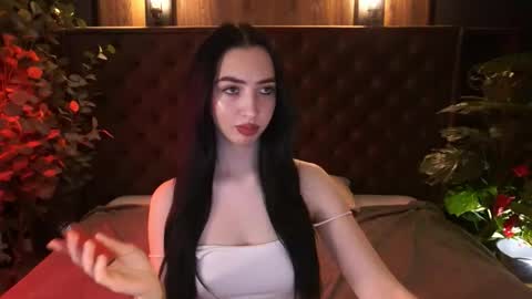 Alena online show from March 25, 7:00 am