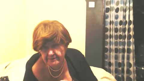 WildRedCat online show from November 27, 11:07 pm