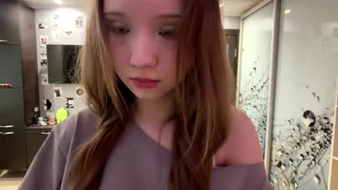 Olivia online show from May 4, 3:16 pm