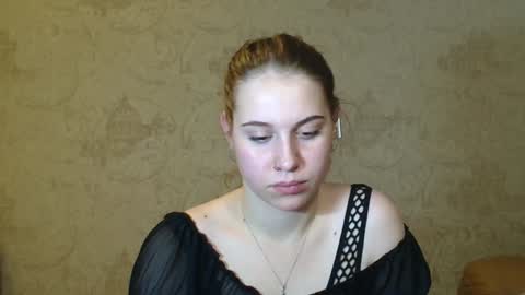 wira_witch online show from January 5, 3:45 pm