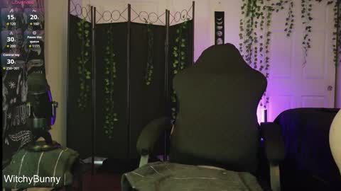 Amanda online show from October 29, 8:44 pm