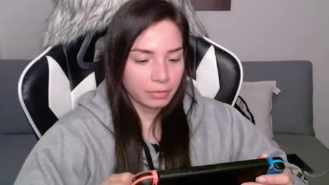 Alex online show from February 20, 2:18 am