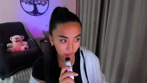 dudetta Kim online show from October 15, 7:49 pm