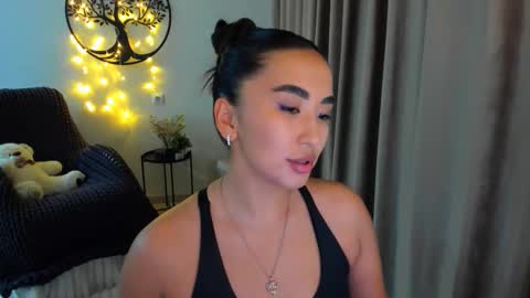 dudetta Kim online show from January 6, 12:53 pm