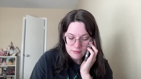 Lucina online show from December 3, 3:55 pm