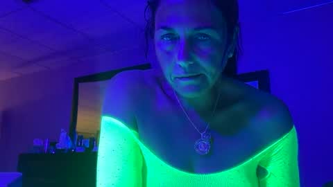 cum4me online show from June 24, 6:40 pm