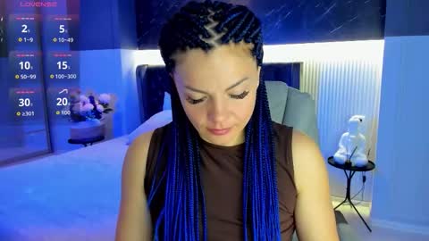 Maya online show from November 25, 12:57 am