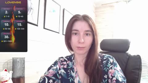 Snapshot of wow_porno_ chatting on September 27, 9:49 am Anna online show from September 27, 9:49 am
