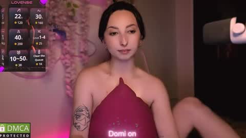 Sue online show from July 11, 2:22 am