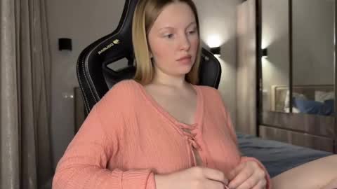 Snapshot of x__ivy_x chatting on March 6, 4:28 pm eva online show from March 6, 4:28 pm