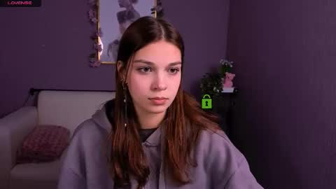 Yasmin online show from February 22, 11:11 am