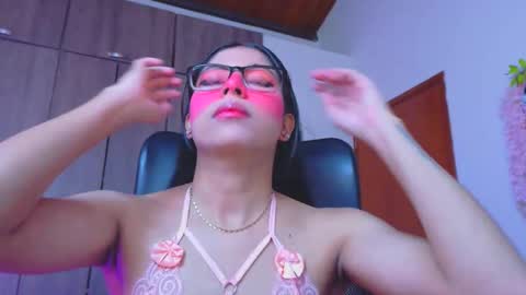 XALLYSONX online show from February 9, 11:34 am